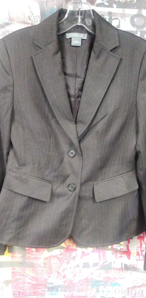 Ann taylor jacket /top Brown  size 2